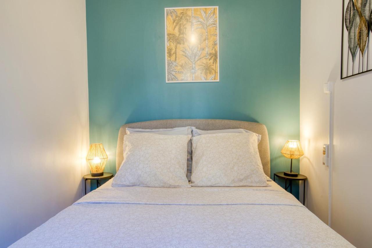 Cosy, Modern, Fully Equipped, Air Conditioning, Nice Historical, Old Town, 1Minute Walk From Beach - "Le Bunico 4" Exteriör bild