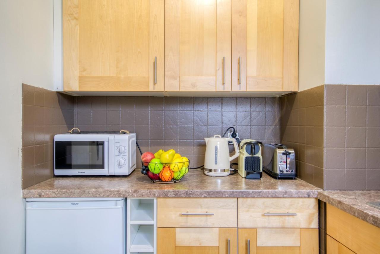 Cosy, Modern, Fully Equipped, Air Conditioning, Nice Historical, Old Town, 1Minute Walk From Beach - "Le Bunico 4" Exteriör bild