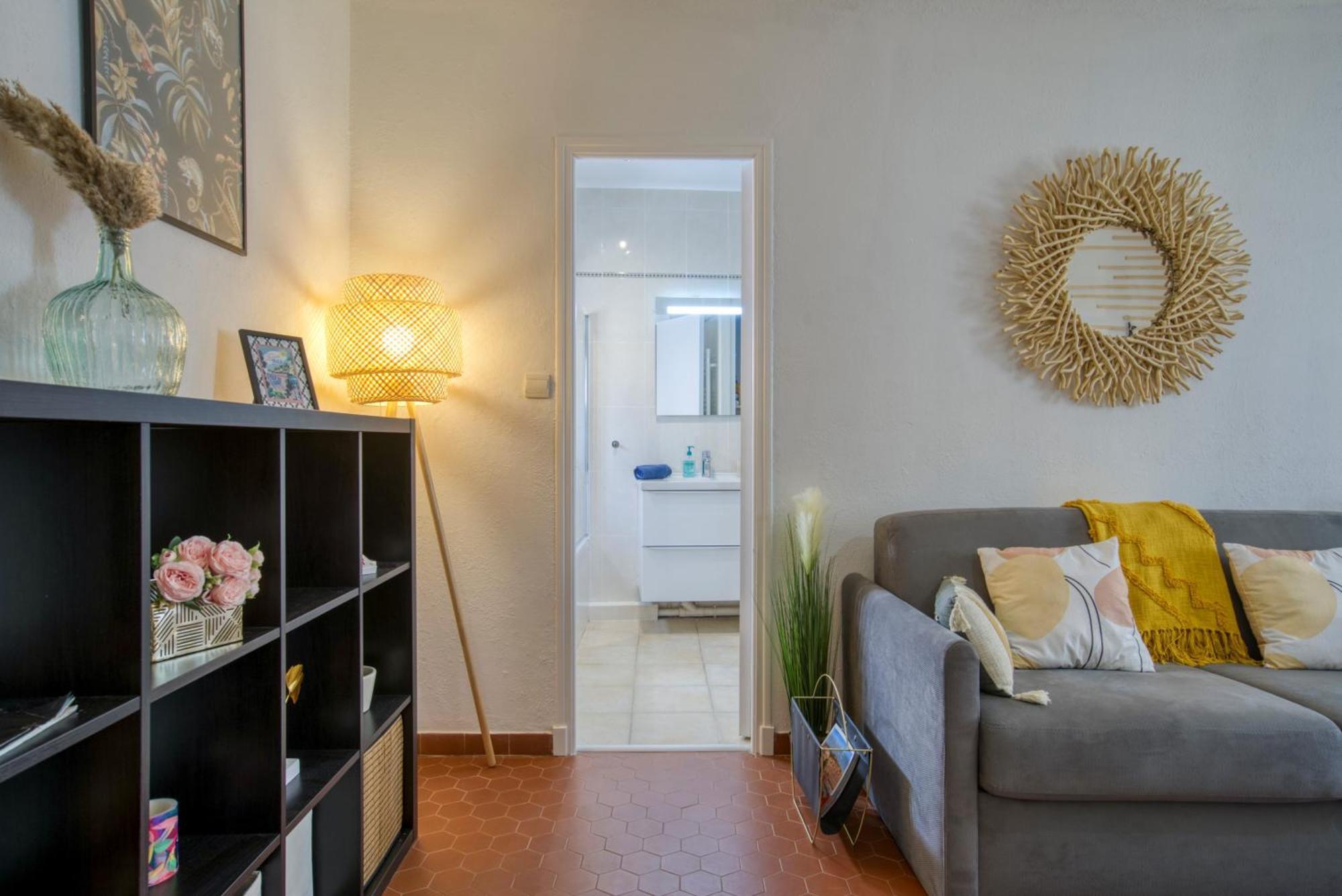 Cosy, Modern, Fully Equipped, Air Conditioning, Nice Historical, Old Town, 1Minute Walk From Beach - "Le Bunico 4" Exteriör bild