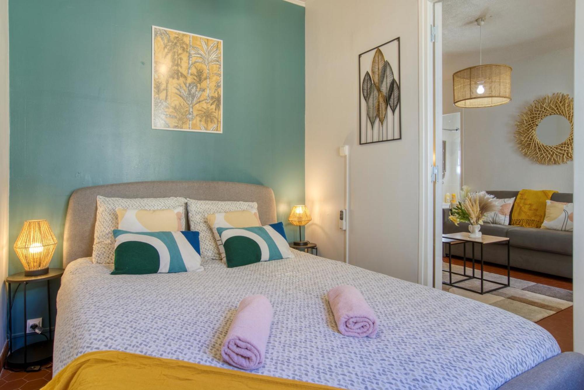 Cosy, Modern, Fully Equipped, Air Conditioning, Nice Historical, Old Town, 1Minute Walk From Beach - "Le Bunico 4" Exteriör bild