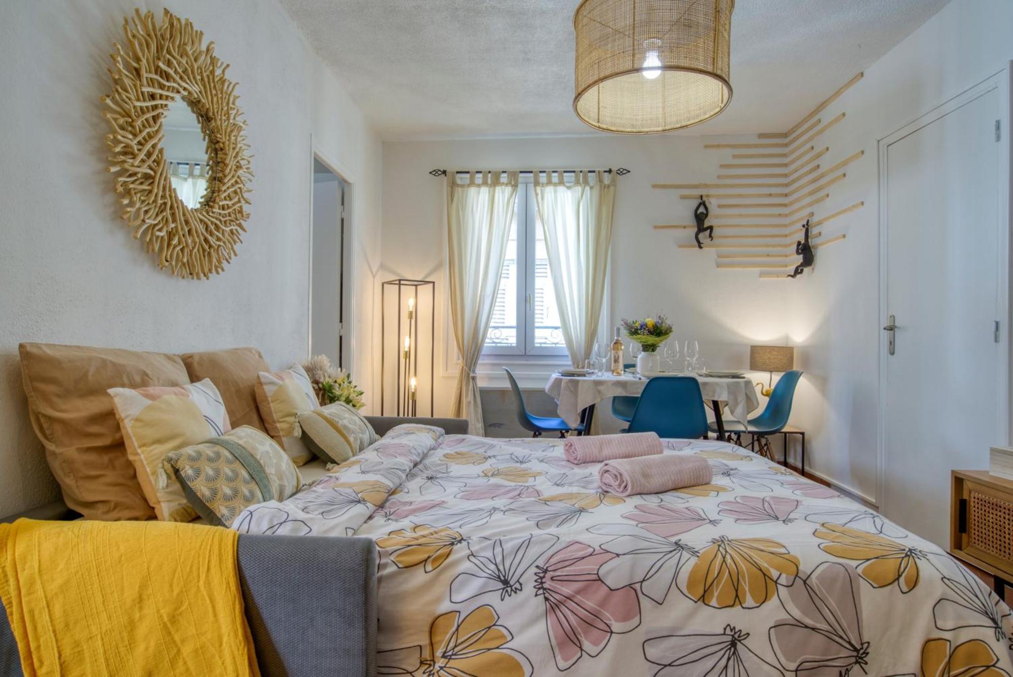 Cosy, Modern, Fully Equipped, Air Conditioning, Nice Historical, Old Town, 1Minute Walk From Beach - "Le Bunico 4" Exteriör bild